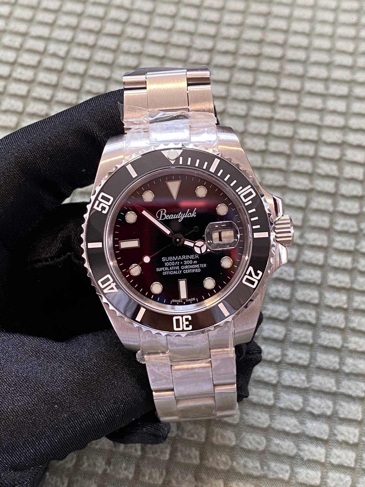 Classic Submariner-Inspired Wristwatch – Elevate Your Everyday Style