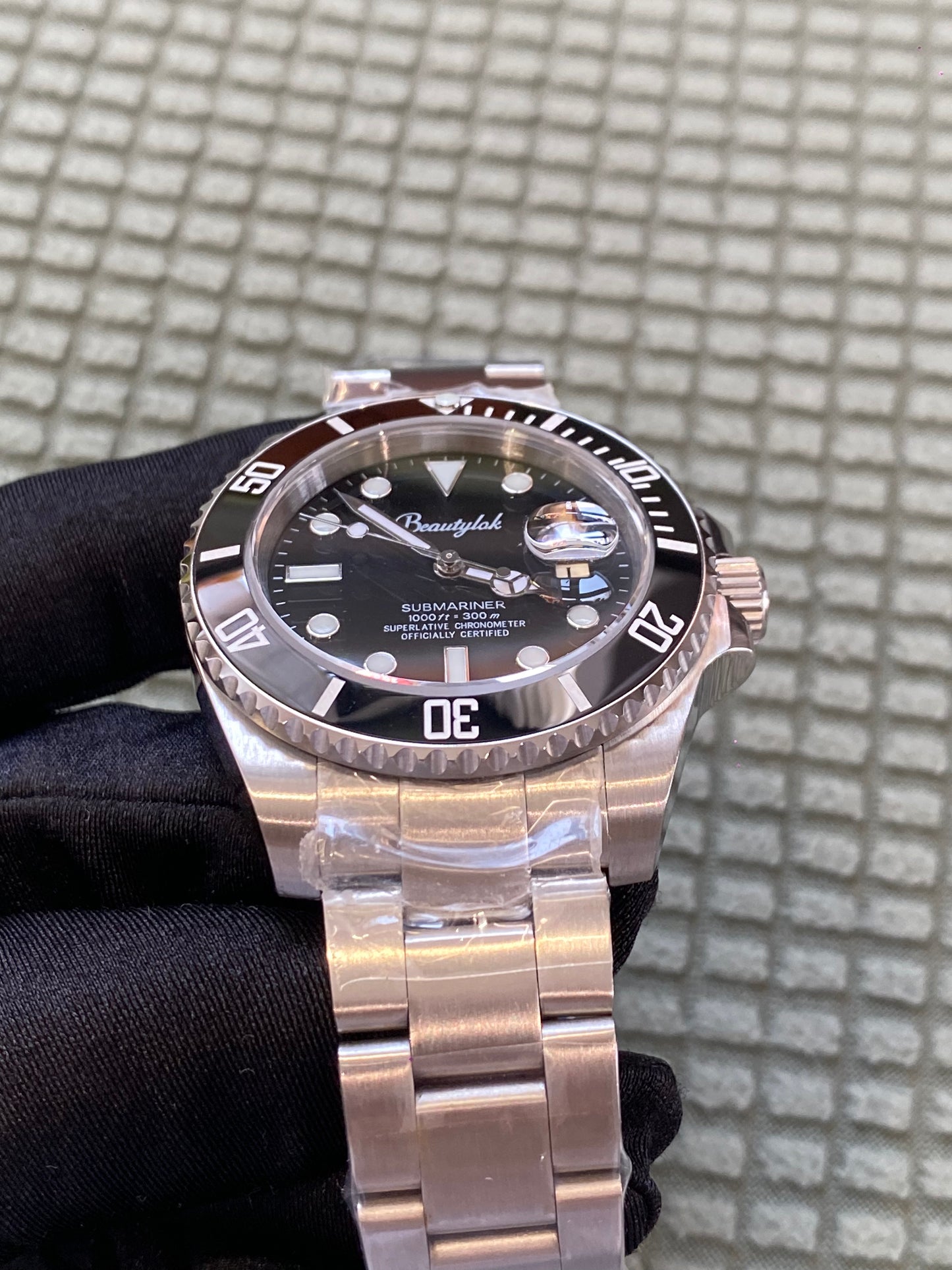 Classic Submariner-Inspired Wristwatch – Elevate Your Everyday Style
