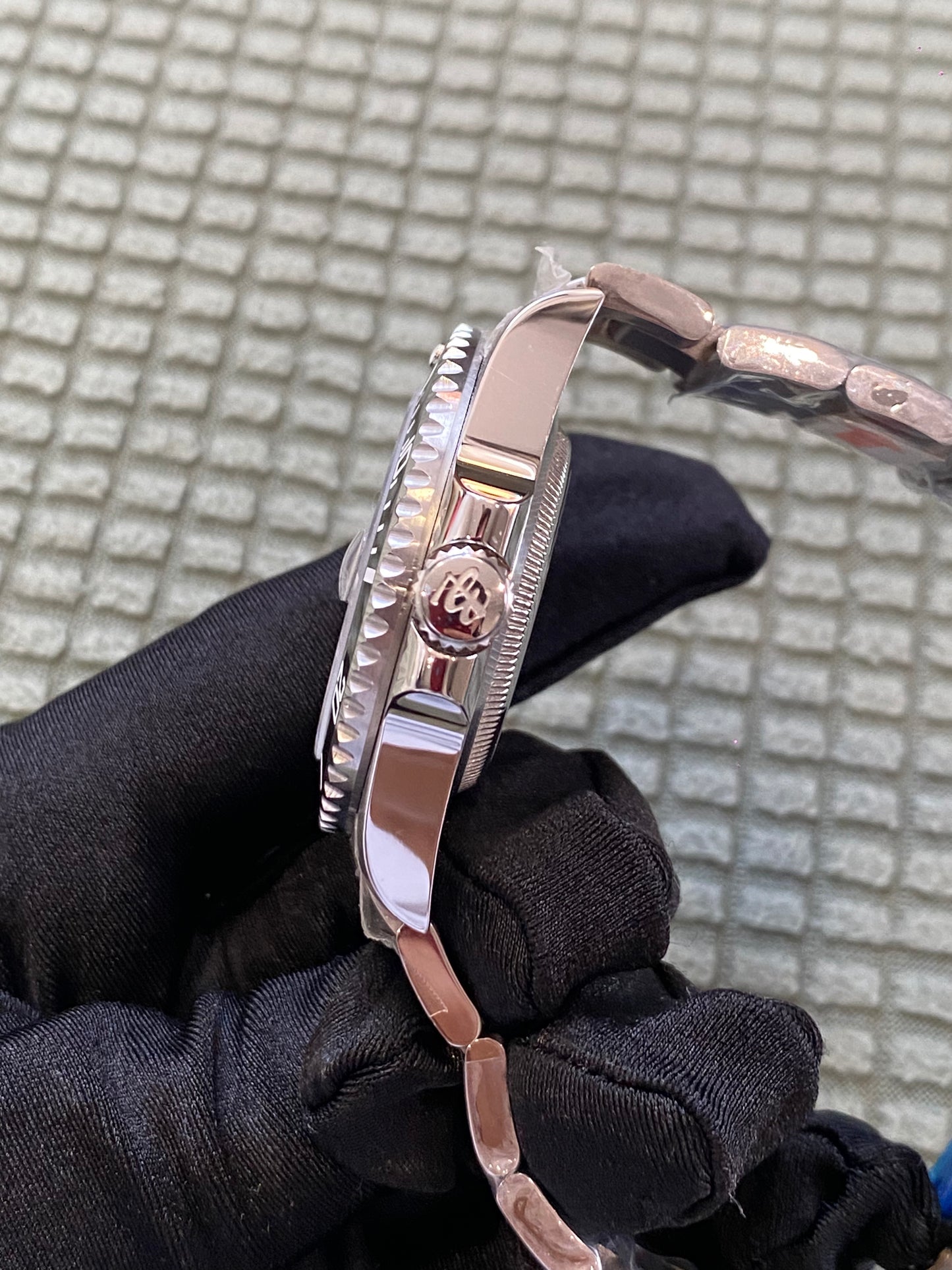 Classic Submariner-Inspired Wristwatch – Elevate Your Everyday Style