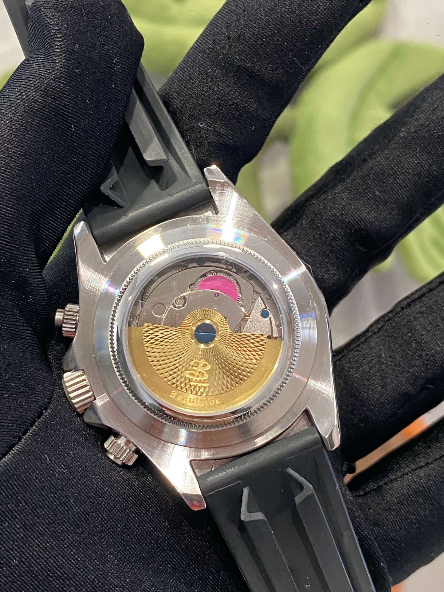 Classic Panda Dial & Rubber Strap Chronograph