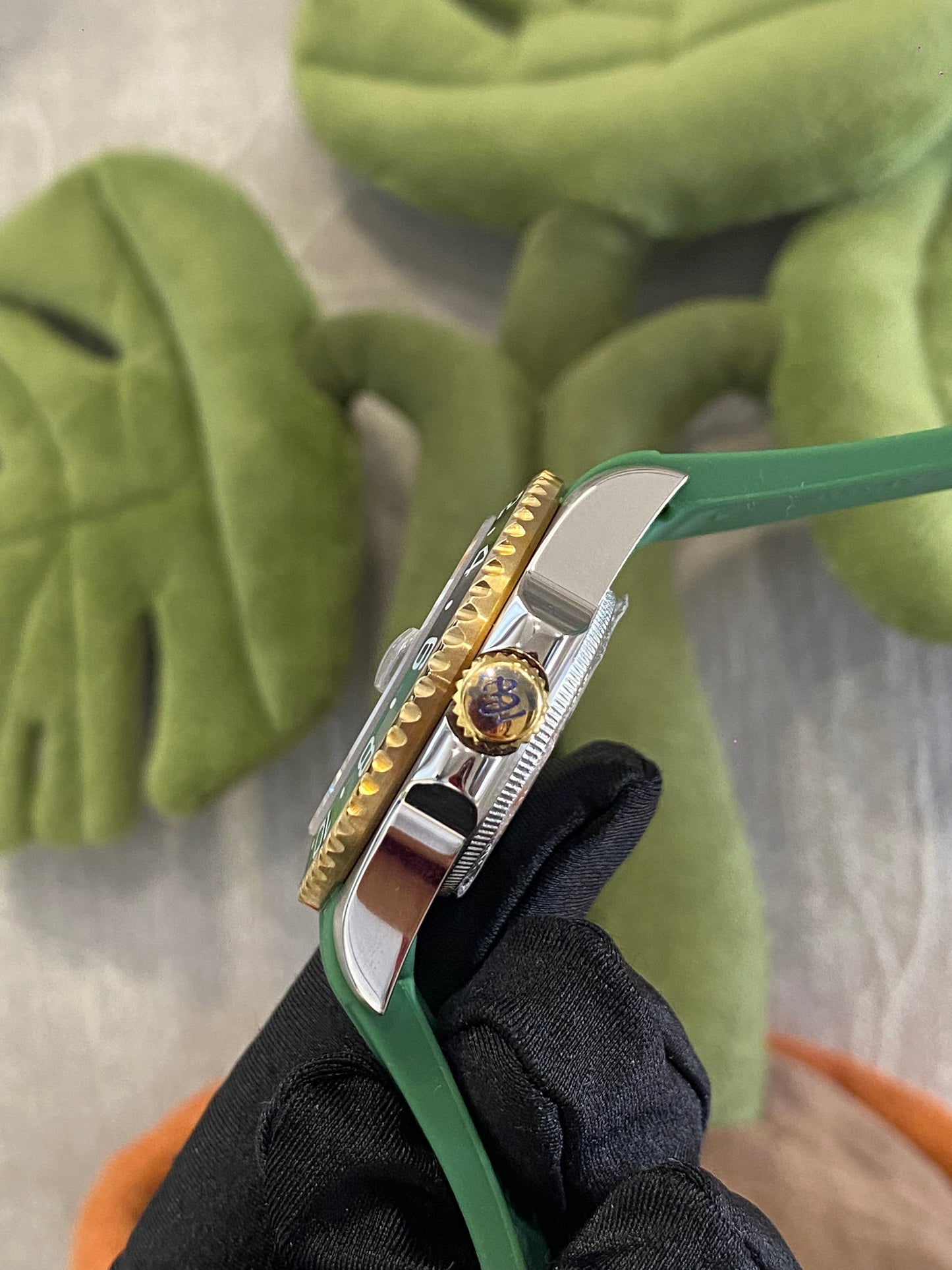 Unisex Green &amp; Black Bezel GMT Watch with Green Rubber Strap